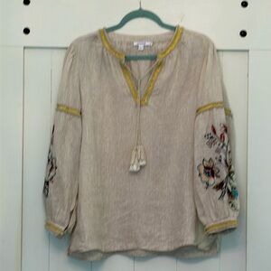 Chicos size 2 (12) beautiful embroidered linen tunic top